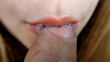 [Blowjob, Blowjob Bliss, Young Woman] Extreme Close Up Blowjob Bliss